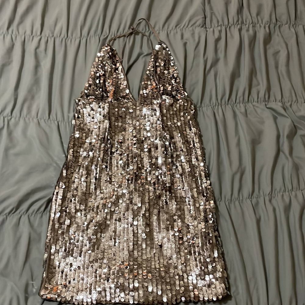 Forever 21 sequin mini - Picture 3 of 4
